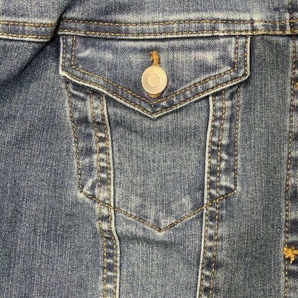 TIME & TRU Jean Jacket Stretch Denim Women's Medium (8-10) Blue Medium‎ Wash NWT - Picture 3 of 9